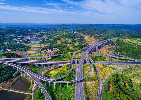 围绕三方面需求 布局50项重点标准 推动成渝交通一体化更进一步