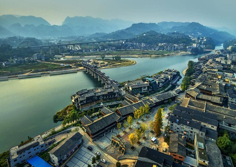 重庆文旅宣传品牌口号发布——“雄奇山水 新韵重庆”