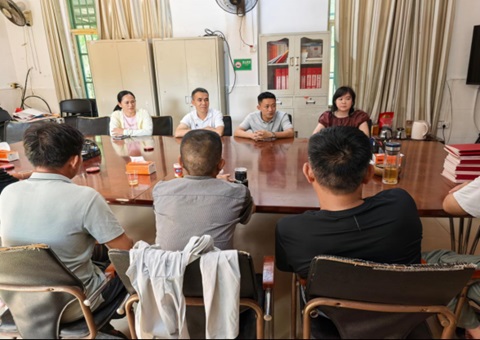 破解历史遗留难题 完善三权分置 赋能林农发展 ——海南省东方市集中为试点区域林农颁发林权类不动产权证